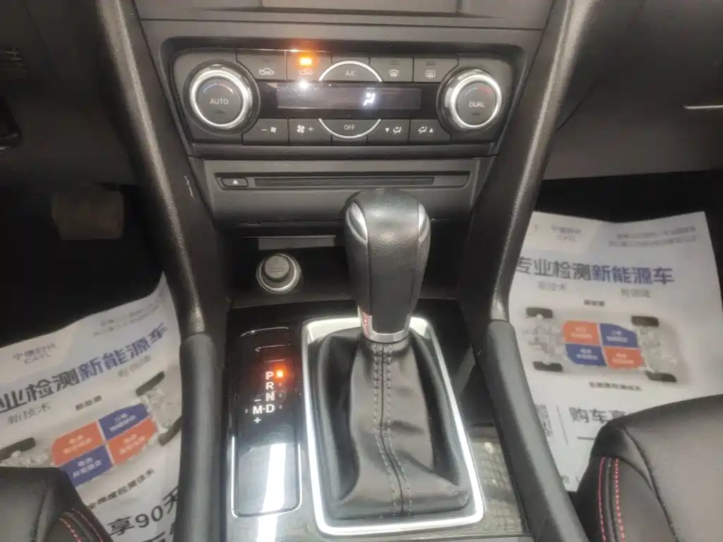 Mazda 3 Axela — миниатюра 14
