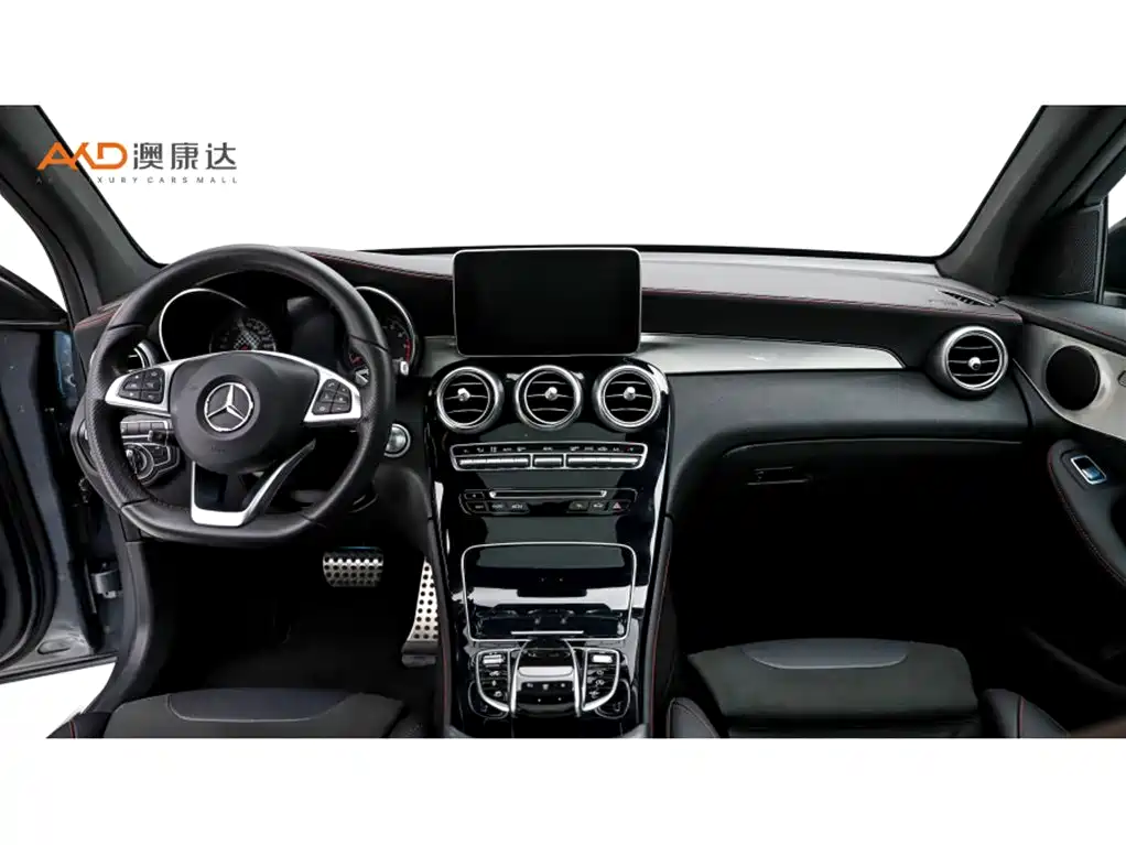 MERCEDES-BENZ GLC AMG