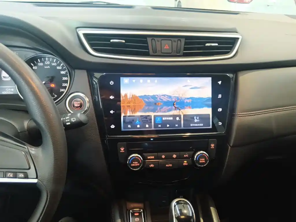 Nissan Qashqai — миниатюра 13