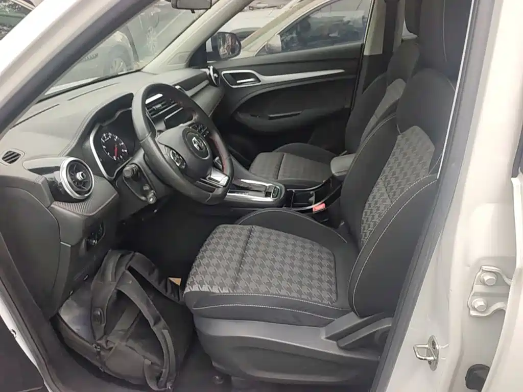 MG ZS — миниатюра 15