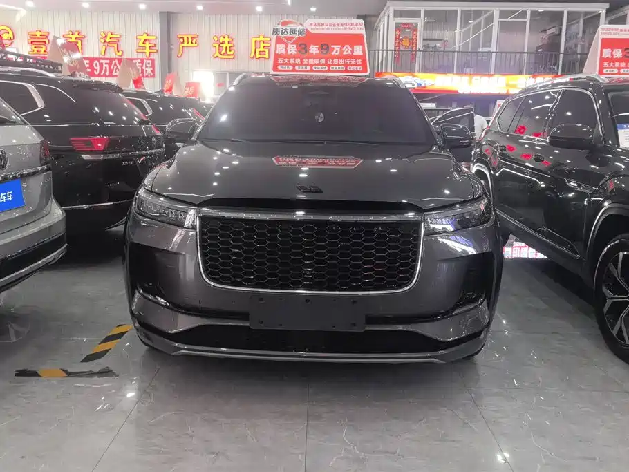 Li Auto Li ONE — миниатюра 2