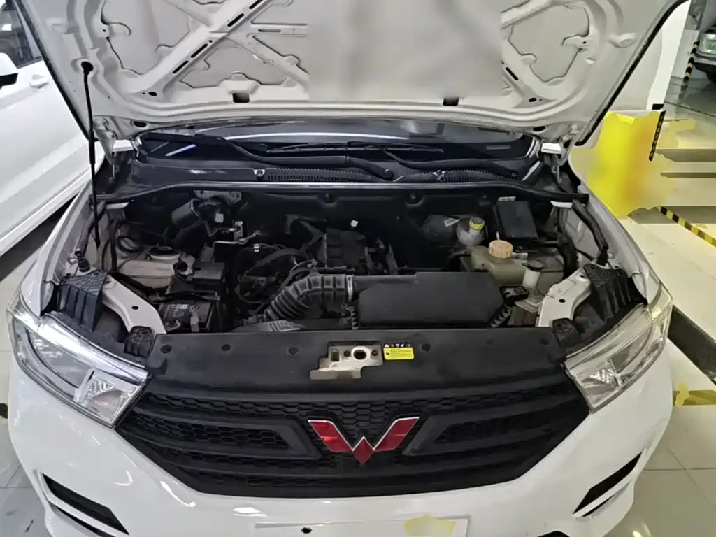 Wuling Hongguang — миниатюра 20