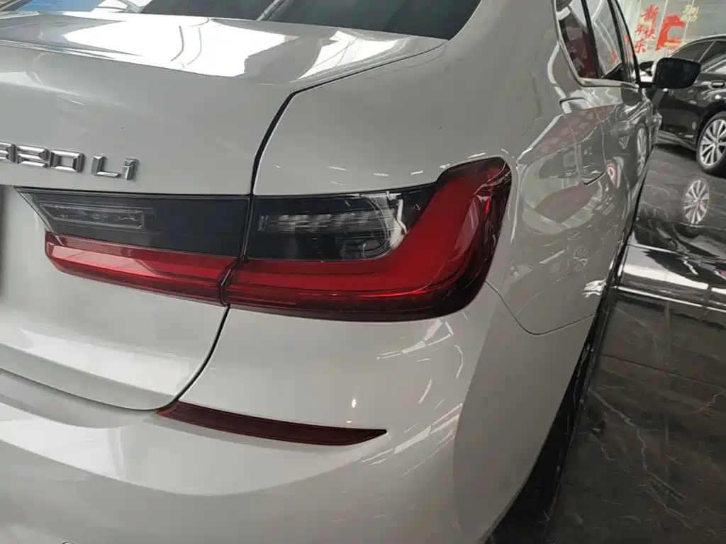 BMW 3 Series — миниатюра 8