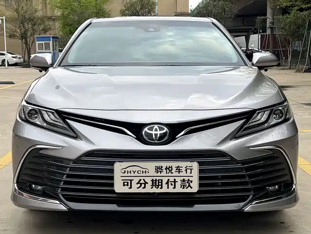 TOYOTA CAMRY 2023