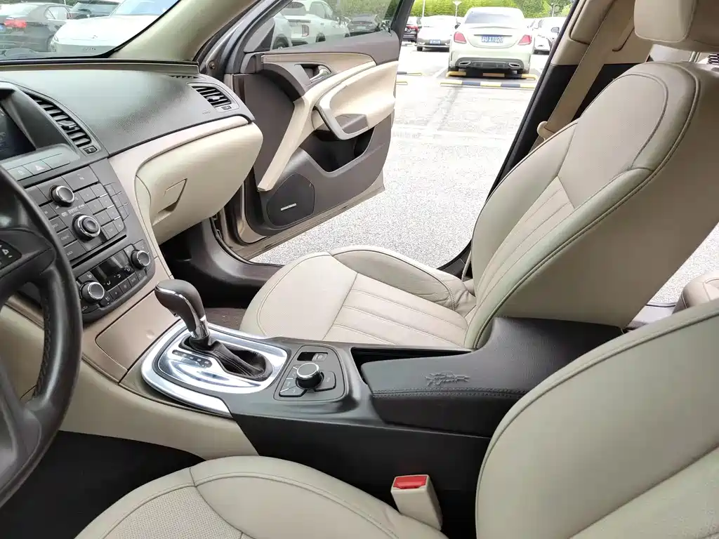 Buick Regal 2010 2.4L Flagship