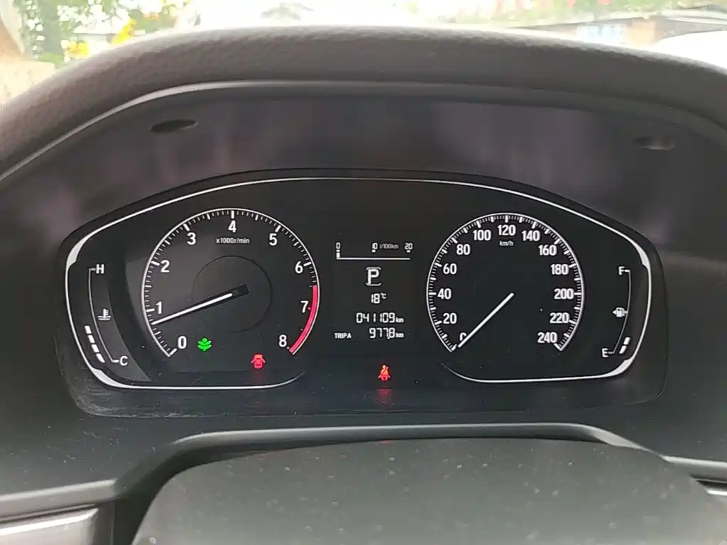 Honda Accord — миниатюра 12