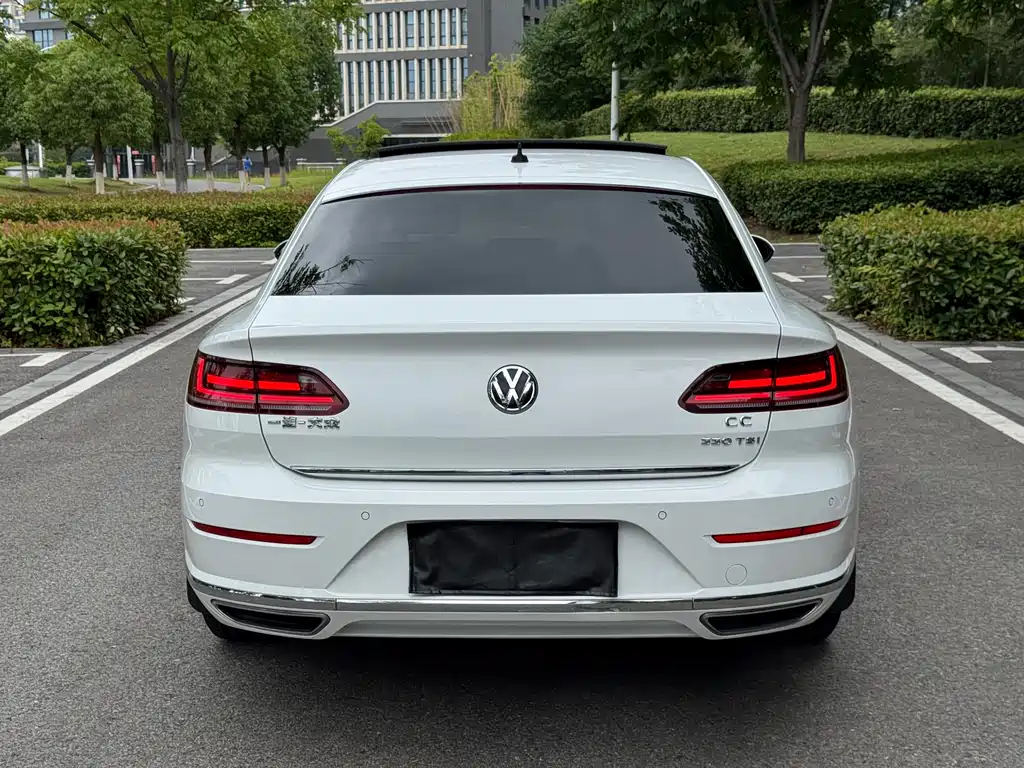 Volkswagen FAW - Passat CC CC 2019 330TSI VI