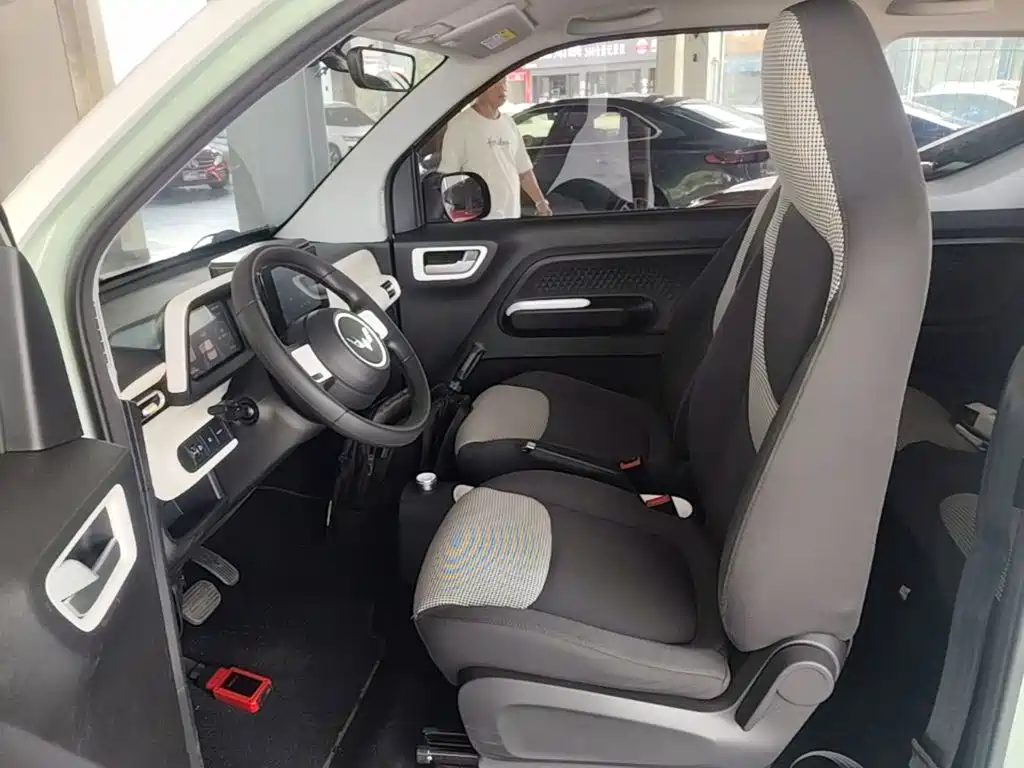 Wuling MINIEV — миниатюра 15