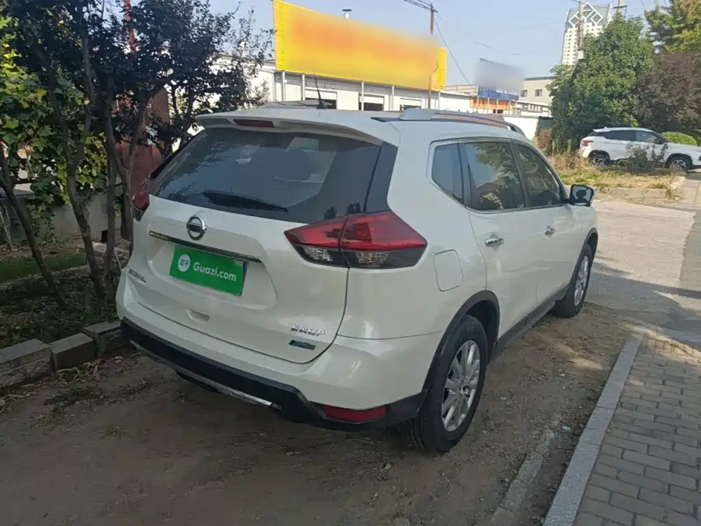 Nissan X-Trail — миниатюра 7