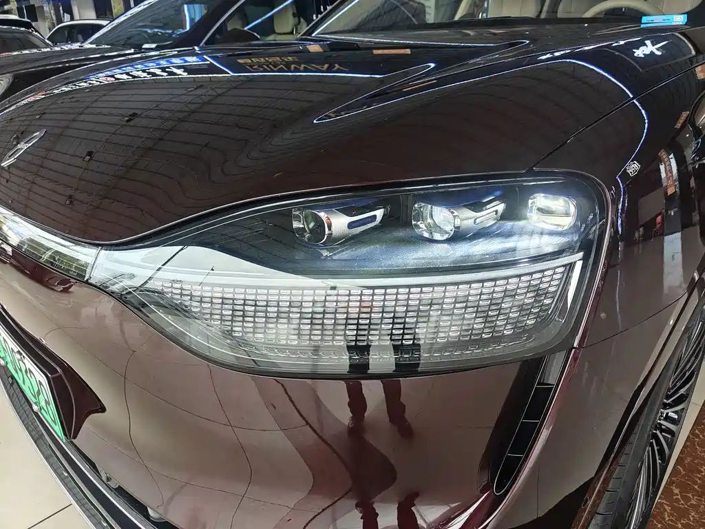 AITO ASK THE WORLD M9