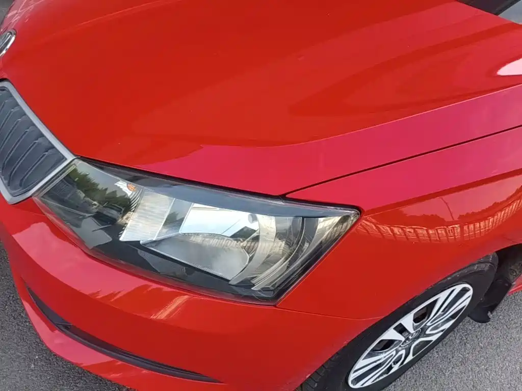 Skoda Fabia — миниатюра 24