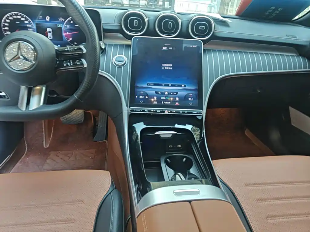 Mercedes-Benz C-Class — миниатюра 14