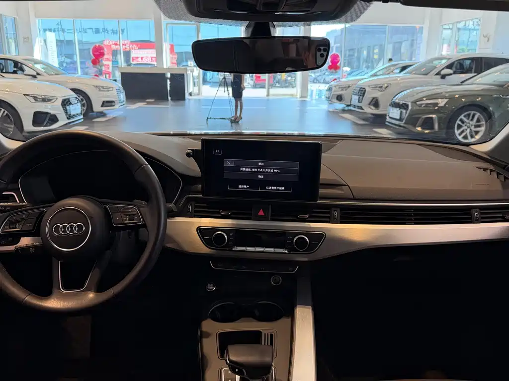 Audi A4L — миниатюра 10