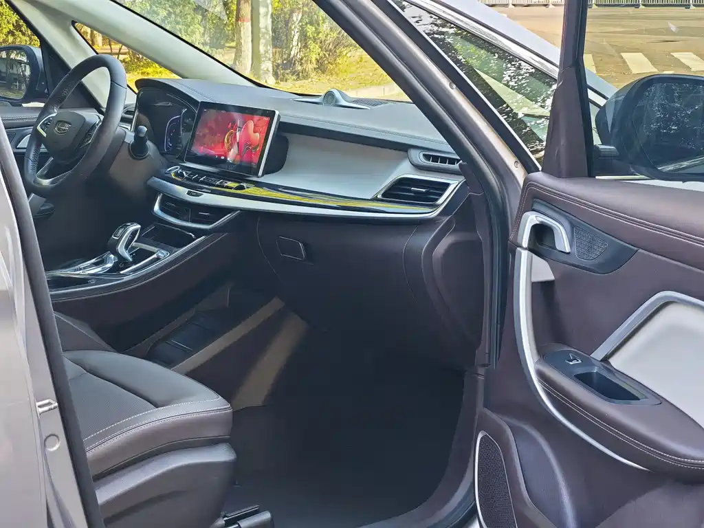 Geely Jia Ji — миниатюра 14