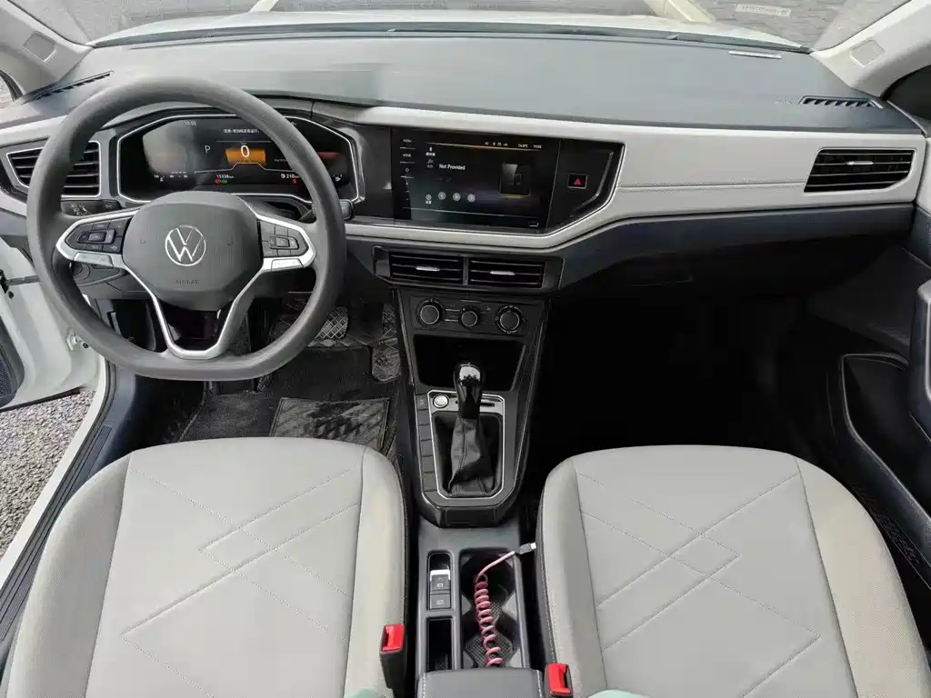 Volkswagen Lavida — миниатюра 5
