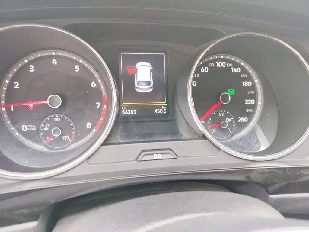 Volkswagen Tiguan L — миниатюра 5