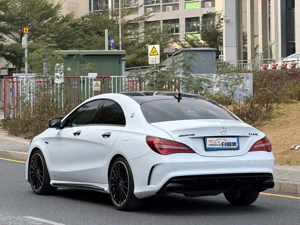 Mercedes-Benz CLA AMG — миниатюра 4