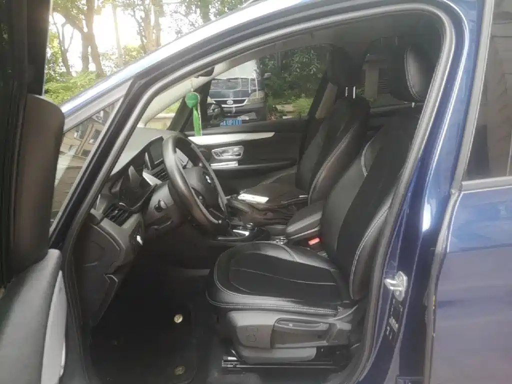 BMW 2 Series Gran Tourer — миниатюра 15