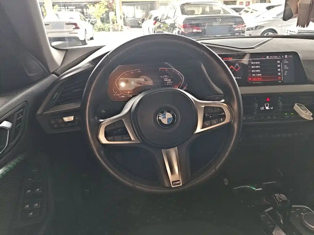 BMW 2 Series (Import) — миниатюра 11
