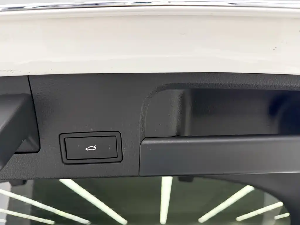 Volkswagen CC — миниатюра 21