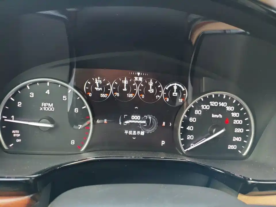 Cadillac XT5 — миниатюра 2