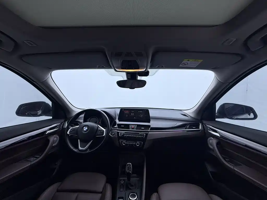 BMW X1 — миниатюра 10