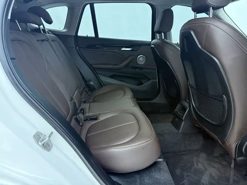BMW X1 — миниатюра 19
