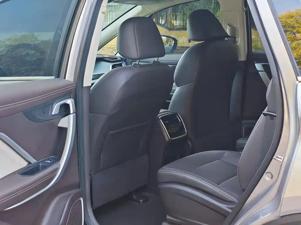 Geely Jia Ji — миниатюра 10