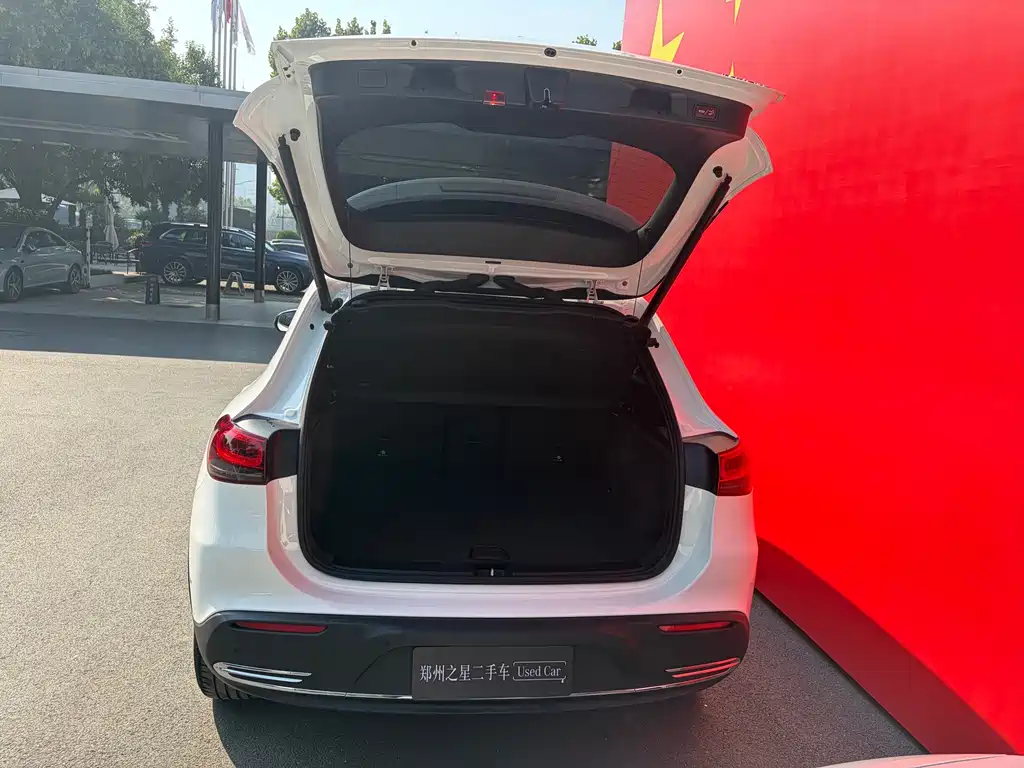 Mercedes-Benz EQA — миниатюра 5