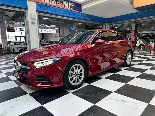 MERCEDES-BENZ A CLASS