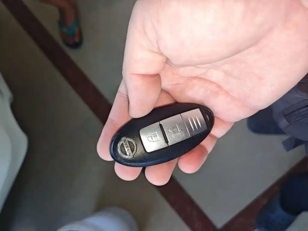 Nissan Terra — миниатюра 9