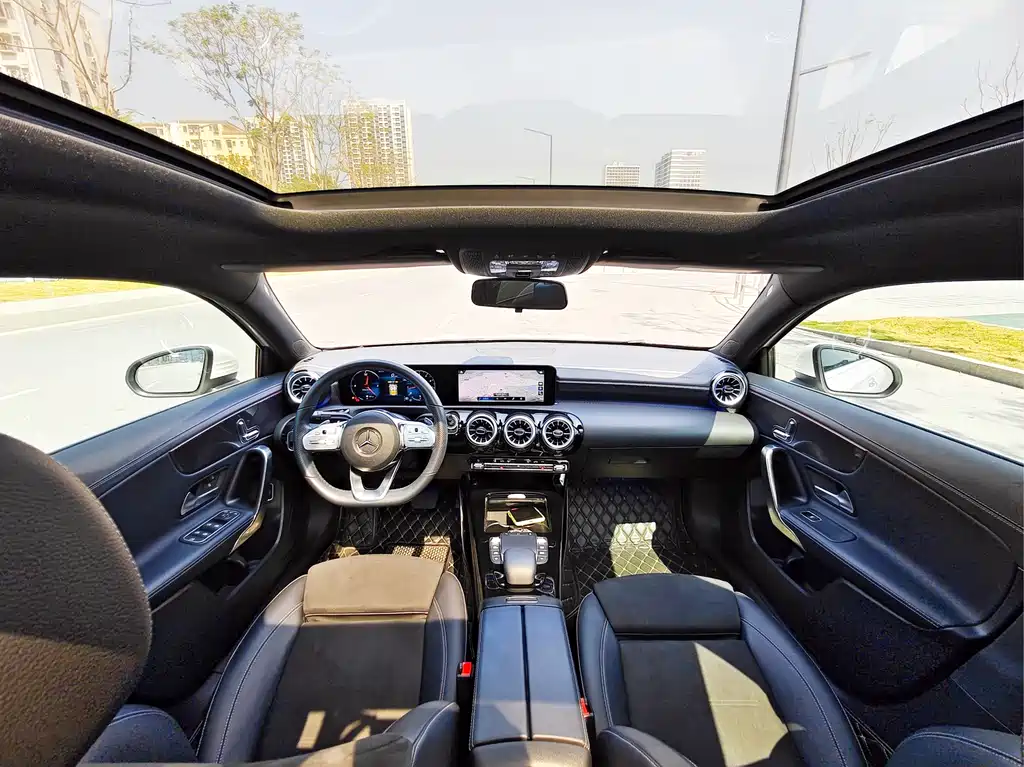 MERCEDES-BENZ A CLASS