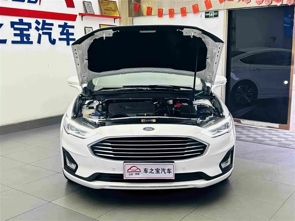 Ford Mondeo — миниатюра 26