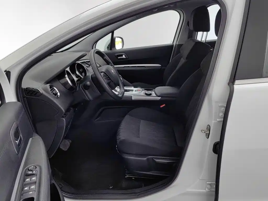 Peugeot 3008 — миниатюра 10
