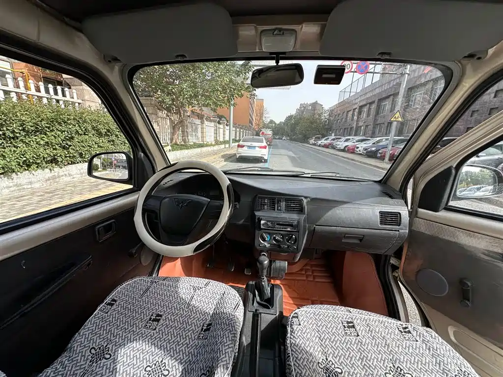Wuling Rongguang 2011 1.2L