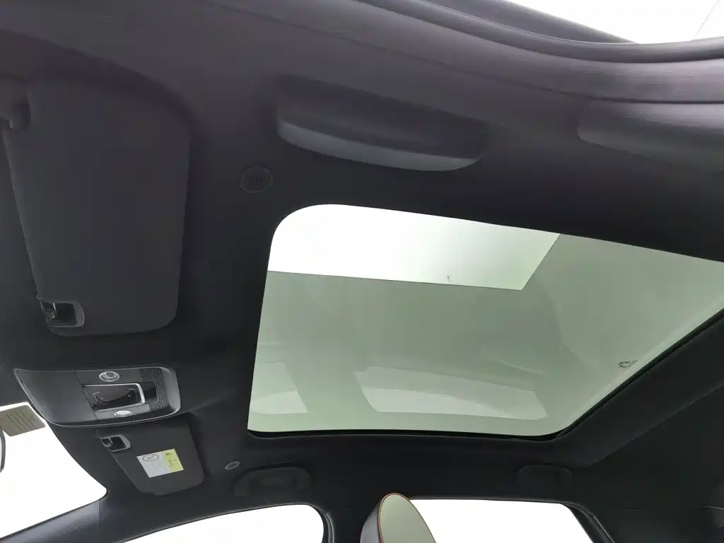 BYD Dolphin — миниатюра 14