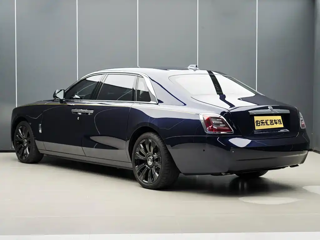 Rolls-Royce Ghost — миниатюра 5