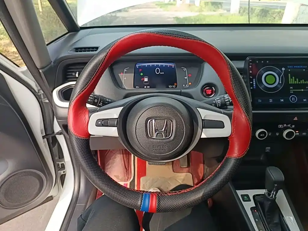 Honda Fit — миниатюра 11