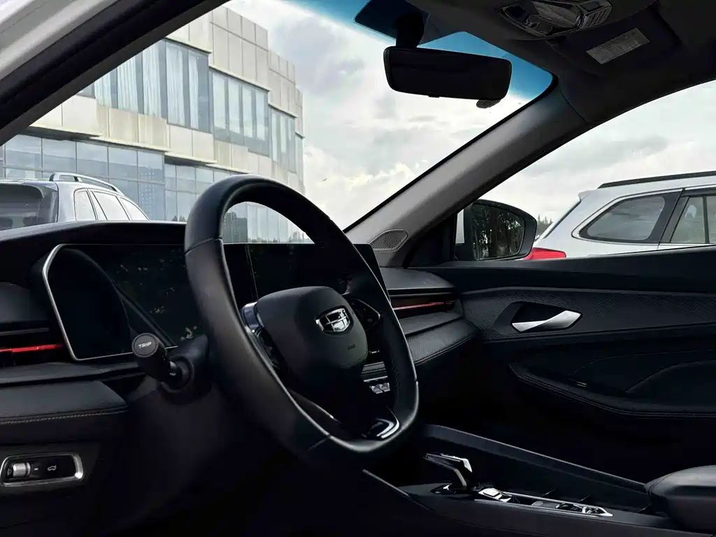 Geely Binrui — миниатюра 9