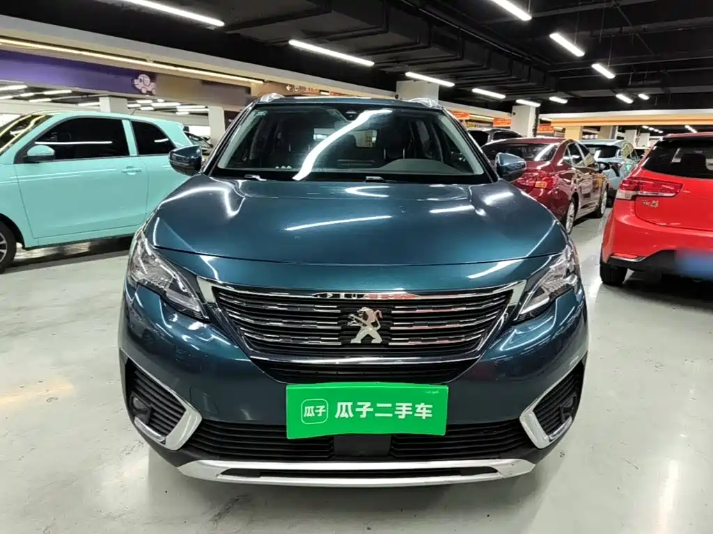 Peugeot 5008 — миниатюра 3