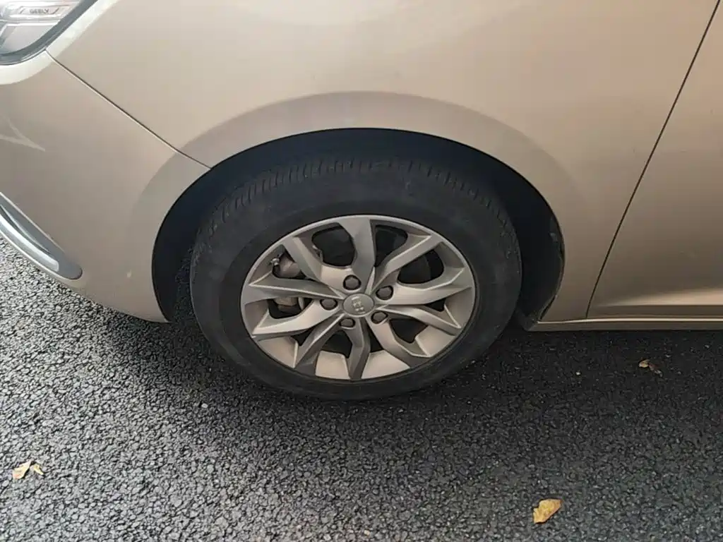 Geely Emgrand GL — миниатюра 23