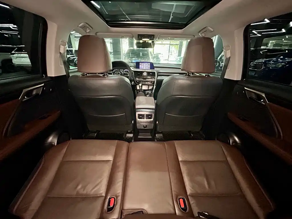 Lexus RX — миниатюра 31