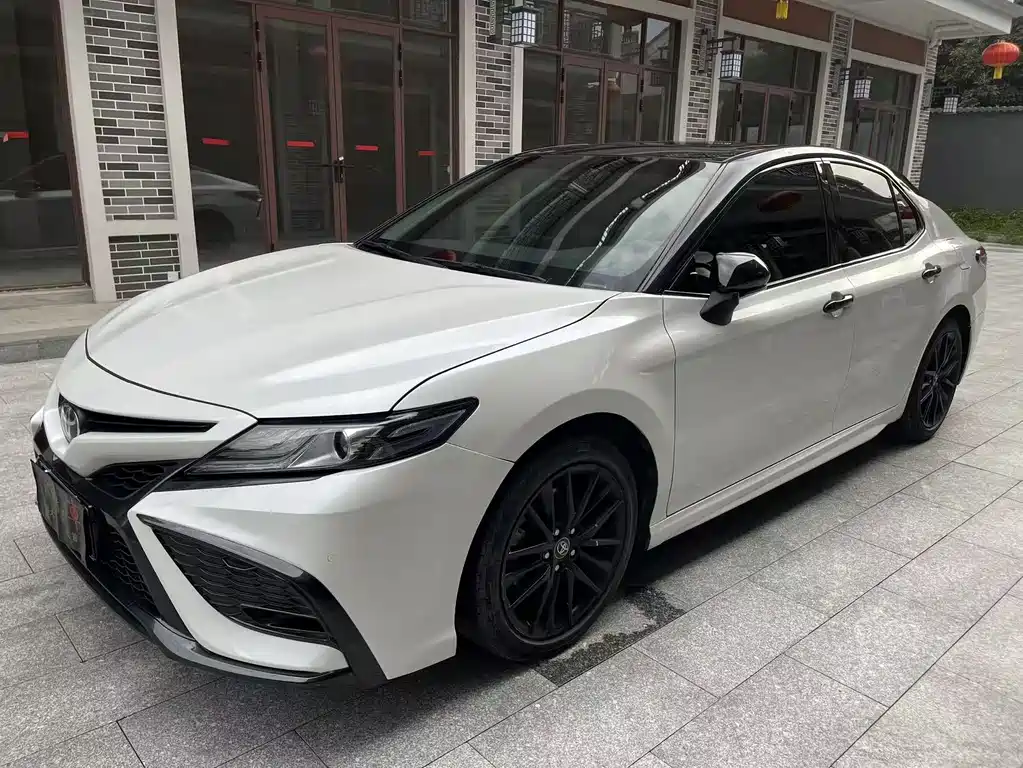 Toyota Camry 2023