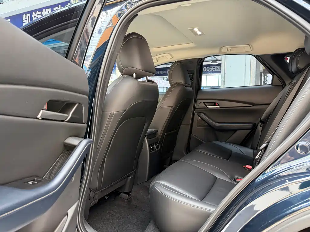 Mazda CX-30 — миниатюра 14