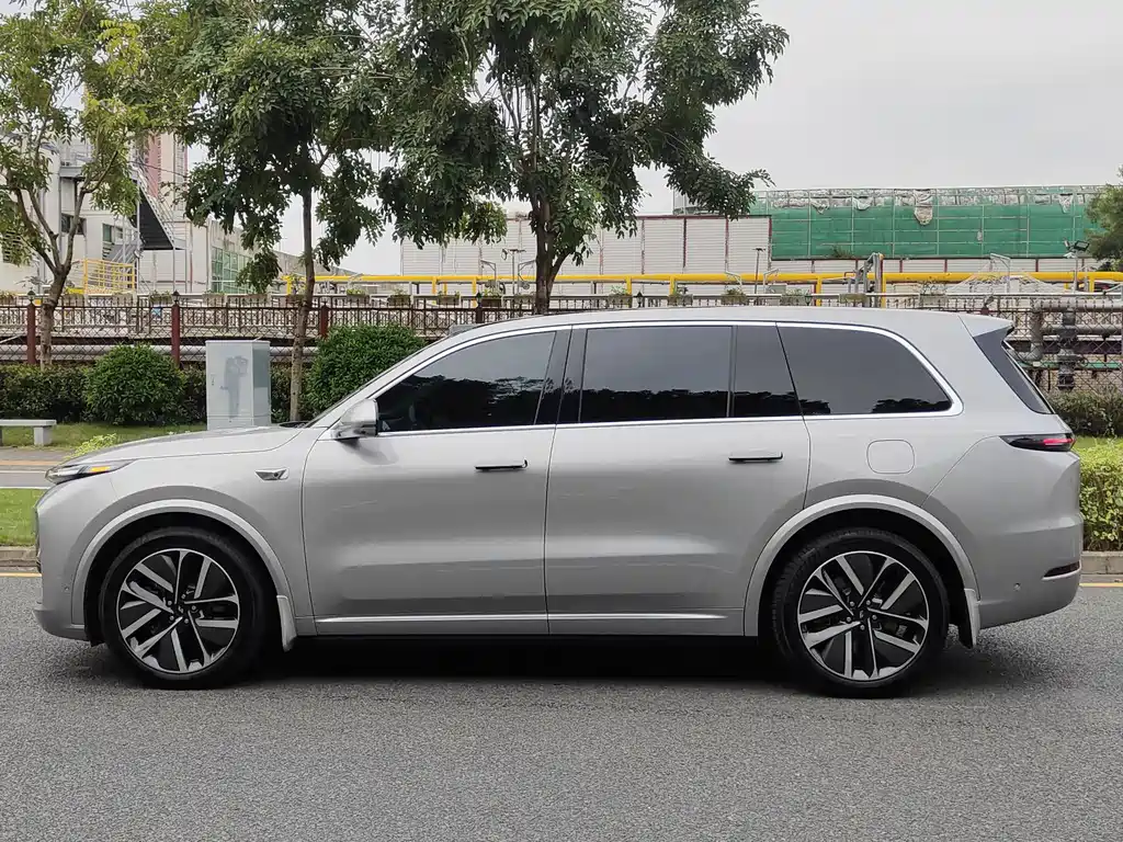 Li Auto IDEAL L9