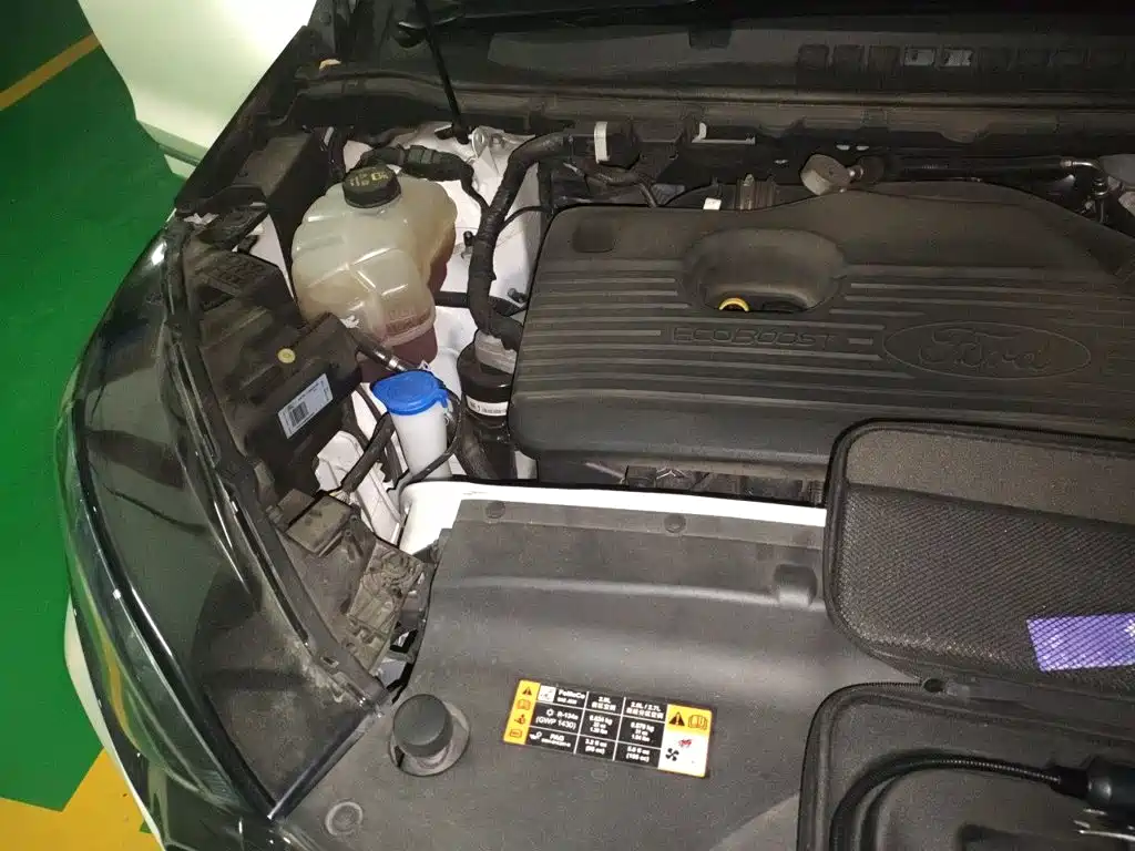 Ford Edge — миниатюра 20