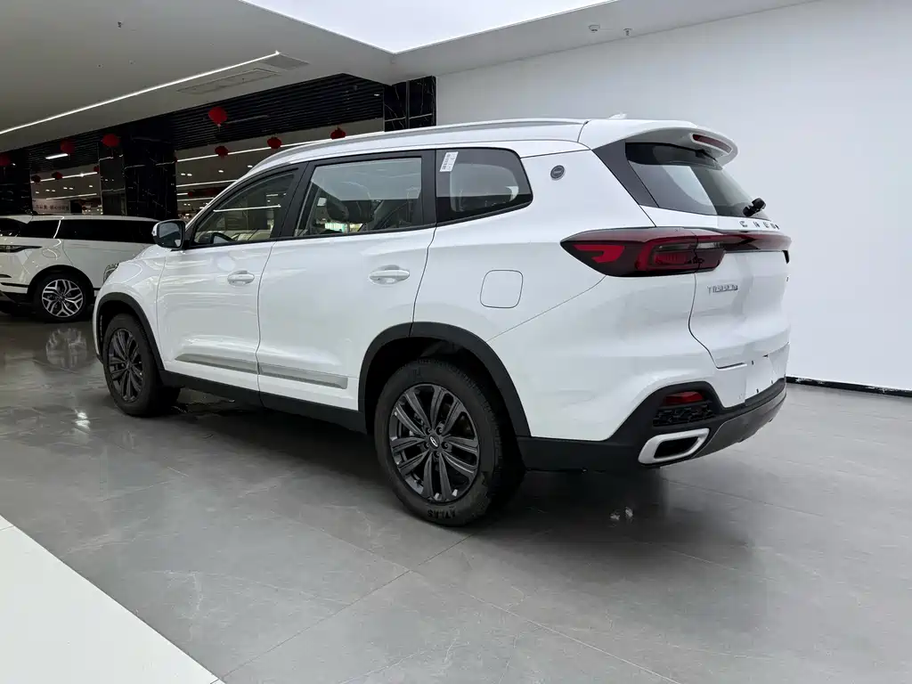 Chery Tiggo 8 — миниатюра 4