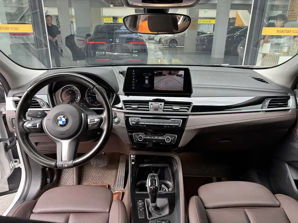 BMW X2 — миниатюра 10