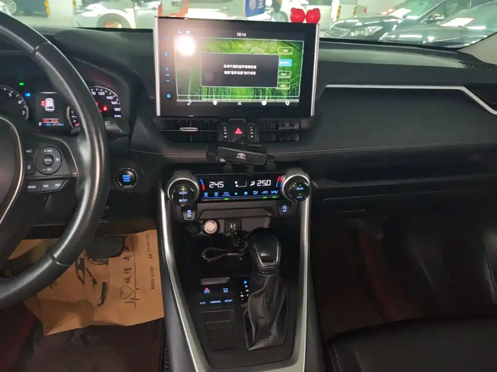 Toyota Wildlander — миниатюра 13