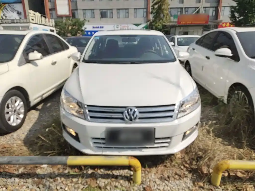 Volkswagen Santana — миниатюра 3